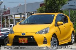 toyota aqua 2012 CFJ1316304