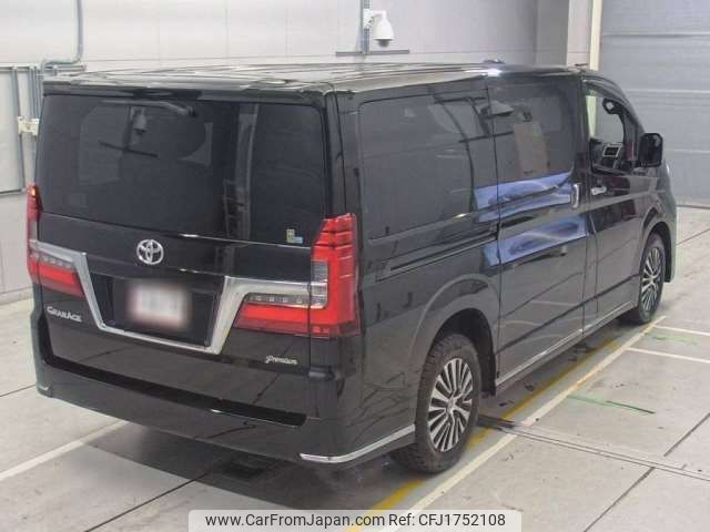 toyota granace 2022 CFJ1752108 image 2