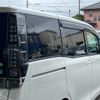 toyota voxy 2017 GOO_JP_700055065930250711002 image 69