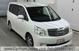 toyota noah 2013 -TOYOTA--Noah ZRR70G-0560140---TOYOTA--Noah ZRR70G-0560140-