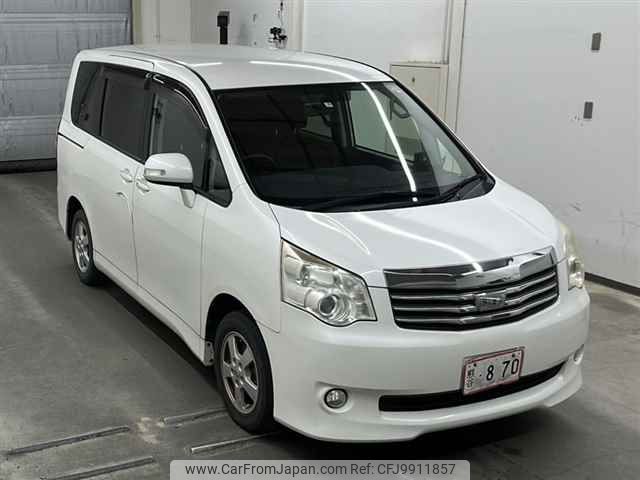 toyota noah 2013 -TOYOTA--Noah ZRR70G-0560140---TOYOTA--Noah ZRR70G-0560140- image 1