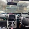 toyota voxy 2011 CFJ1867340 image 7
