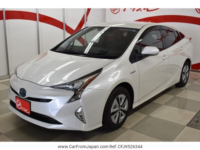 toyota prius 2018 -TOYOTA--Prius DAA-ZVW55--ZVW55-8067536---TOYOTA--Prius DAA-ZVW55--ZVW55-8067536- image 2