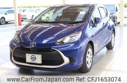 toyota aqua 2024 CFJ1653074
