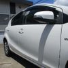 toyota aqua 2012 CFJ1447083 image 27