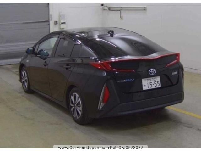 toyota prius-phv 2017 quick_quick_DLA-ZVW52_3020830 image 2