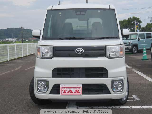 toyota pixis-mega 2019 CFJ1766260 image 2