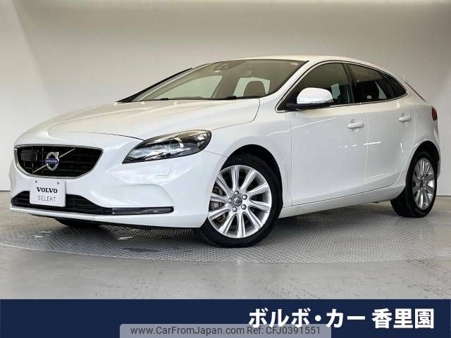 volvo v40 2016 -VOLVO--Volvo V40 DBA-MB4154T--YV1MV2920G2334568---VOLVO--Volvo V40 DBA-MB4154T--YV1MV2920G2334568- image 1