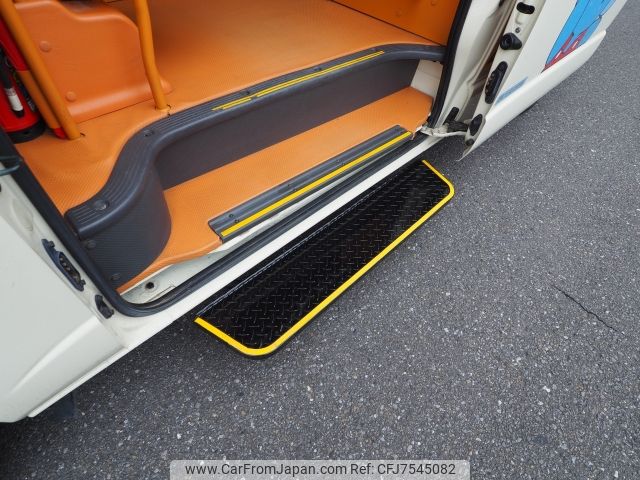 toyota hiace-commuter 2014 -TOYOTA--Hiace Commuter CBF-TRH228B--TRH228-0006086---TOYOTA--Hiace Commuter CBF-TRH228B--TRH228-0006086- image 2