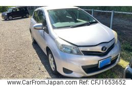 toyota vitz 2013 CFJ1653652