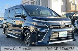 toyota voxy 2018 CFJ1766278