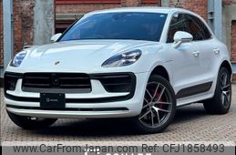 porsche macan 2023 CFJ1858493