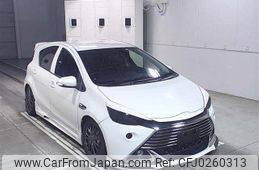 toyota aqua 2015 -TOYOTA--AQUA NHP10-2403372---TOYOTA--AQUA NHP10-2403372-