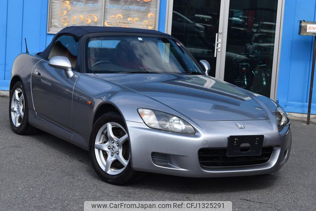 honda s2000 2000 f1a214fb6d4ee37b819a8346608e3c84 image 2