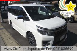 toyota voxy 2016 CFJ1836699