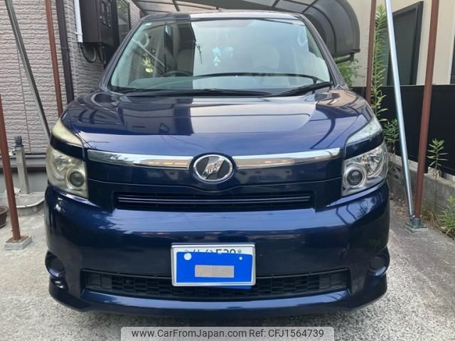 toyota voxy 2009 CFJ1564739 image 2
