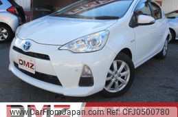 toyota aqua 2014 quick_quick_DAA-NHP10_6295577