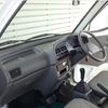 suzuki carry-truck 1998 563389 image 18