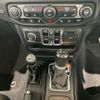 jeep wrangler 2020 CFJ1867650 image 18