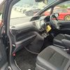 toyota noah 2018 CARSENSOR_JP_AU6398908500 image 18