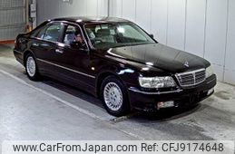 nissan cima 2000 CFJ9174648