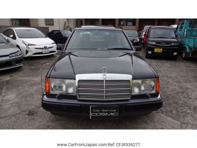 mercedes-benz e-class 1990 -MERCEDES-BENZ--Benz E Class E-124230--WDB124230-1B251295---MERCEDES-BENZ--Benz E Class E-124230--WDB124230-1B251295- image 2