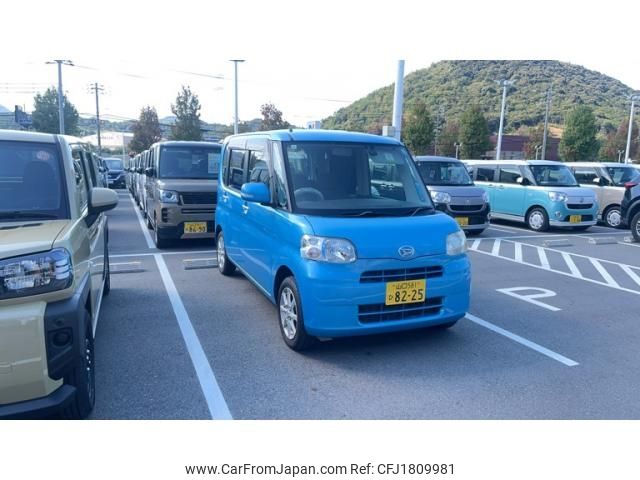 daihatsu tanto 2011 CFJ1809981 image 1