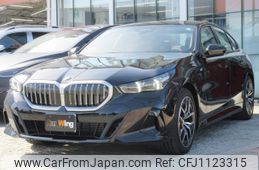 bmw 5-series 2024 -BMW--BMW 5 Series 3CA-22FL20--WBA22FL0X0CR35801---BMW--BMW 5 Series 3CA-22FL20--WBA22FL0X0CR35801-