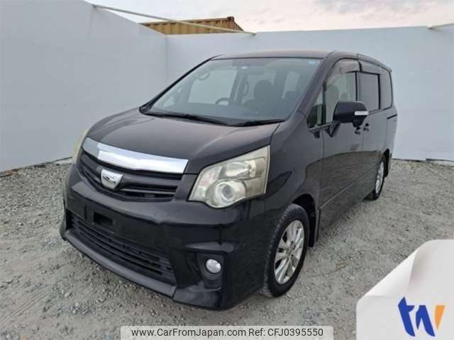 toyota noah 2011 -TOYOTA--Noah DBA-ZRR70W--ZRR70-0451827---TOYOTA--Noah DBA-ZRR70W--ZRR70-0451827- image 1