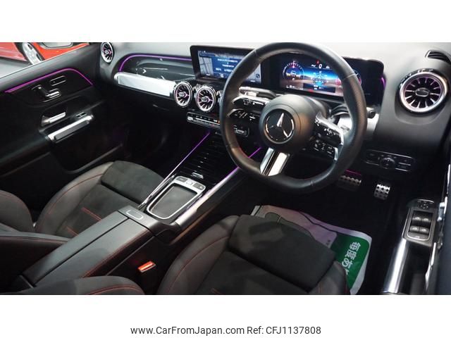 mercedes-benz glb-class 2024 GOO_JP_700056033630250508001 image 2