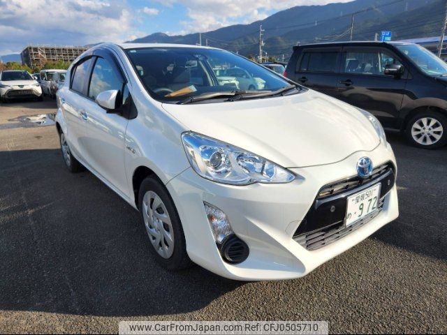 toyota aqua 2017 -TOYOTA 【名変中 】--AQUA NHP10--6608772---TOYOTA 【名変中 】--AQUA NHP10--6608772- image 1