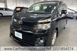 toyota voxy 2011 CFJ1854574