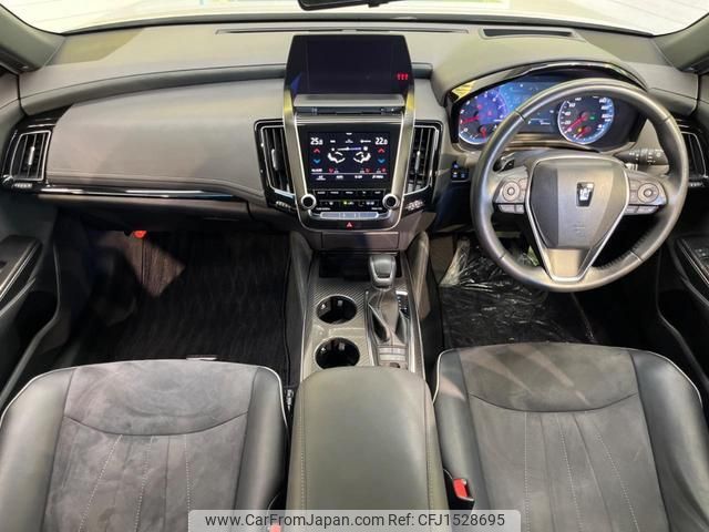 toyota crown 2018 CFJ1528695 image 2