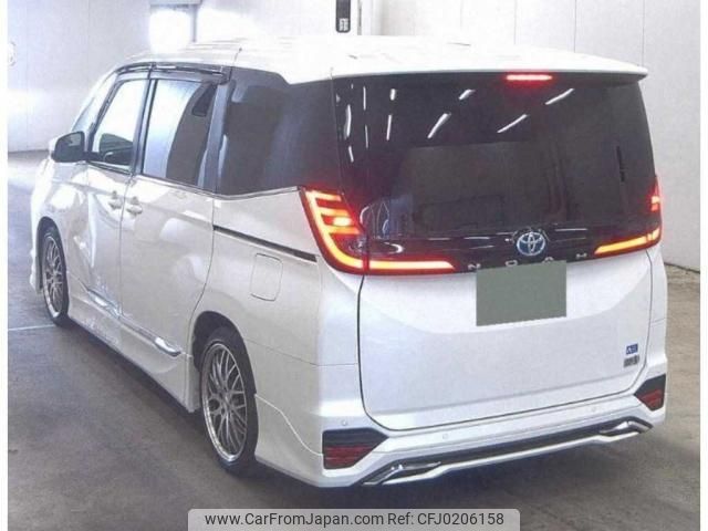 toyota noah 2022 quick_quick_6AA-ZWR90W_ZWR90-0037375 image 2