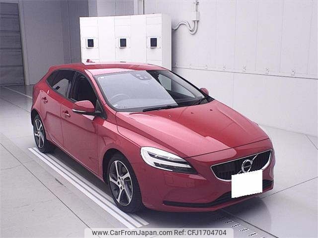 volvo v40 2018 CFJ1704704 image 1