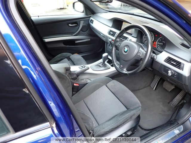 bmw 3-series 2010 NIKYO_QG25932 image 1