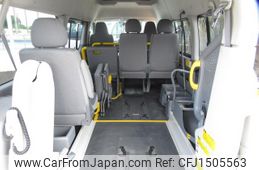 toyota hiace-van 2009 CFJ1505563
