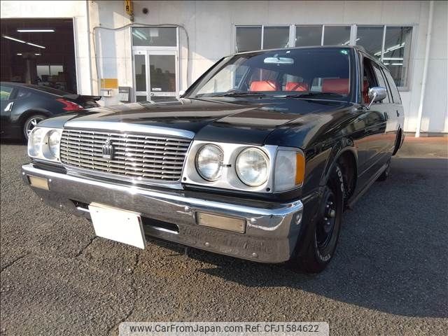 toyota crown-van 1999 CFJ1584622 image 1