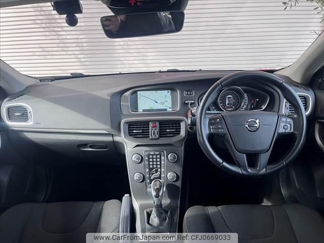 volvo v40 2016 -VOLVO 【姫路 335ﾎ918】--Volvo V40 MB4154T--H2369714---VOLVO 【姫路 335ﾎ918】--Volvo V40 MB4154T--H2369714- image 2