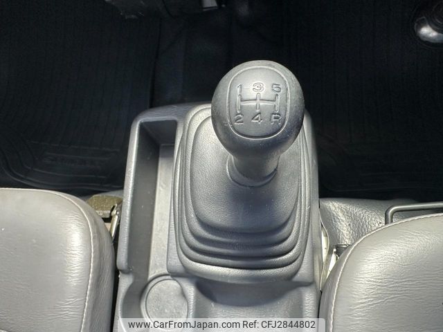 2001 Subaru Sambar JDM car for sale — photo 23 of 25