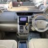 toyota noah 2009 -TOYOTA--Noah DBA-ZRR70W--ZRR70-0270160---TOYOTA--Noah DBA-ZRR70W--ZRR70-0270160- image 16