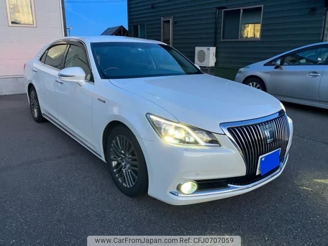 toyota crown-majesta 2014 -TOYOTA--Crown Majesta DAA-GWS214--GWS214-6000293---TOYOTA--Crown Majesta DAA-GWS214--GWS214-6000293- image 1