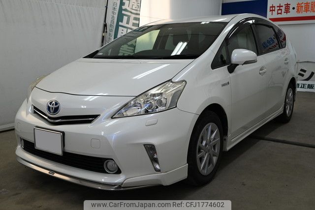 toyota prius-α 2014 CFJ1774602 image 1
