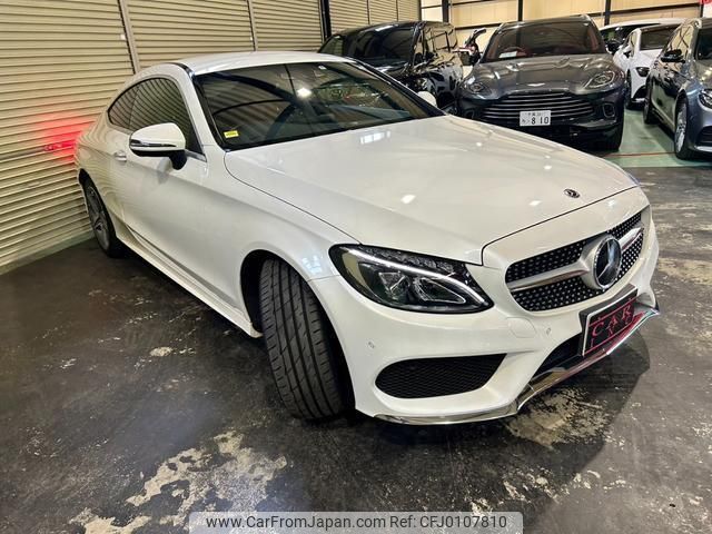 mercedes-benz c-class 2017 quick_quick_205340C_WDD2053402F596333 image 2