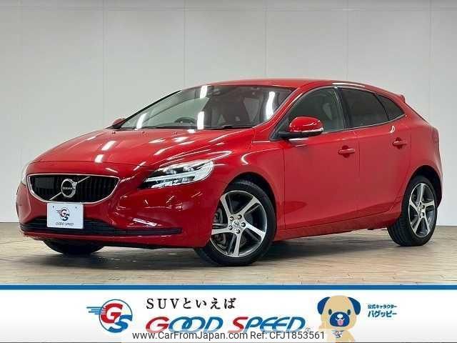 volvo v40 2018 CFJ1853561 image 1