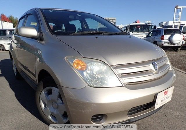 toyota ist 2002 REALMOTOR_N2019110352M-17 image 2