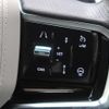 land-rover range-rover-evoque 2023 GOO_JP_965025052009620022001 image 5