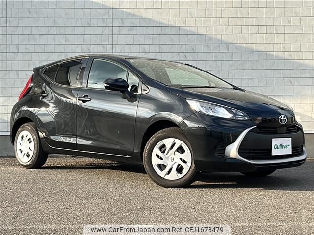 toyota aqua 2024 CFJ1678479 image 1