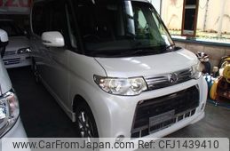 daihatsu tanto 2010 GOO_JP_700051021130250718001