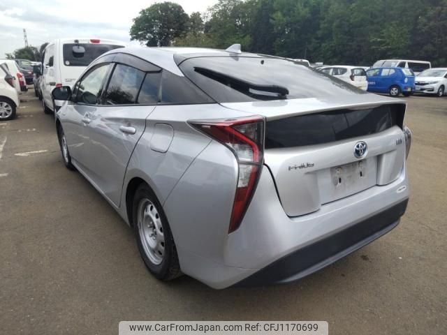 toyota prius 2016 quick_quick_DAA-ZVW50_ZVW50-6021686 image 2